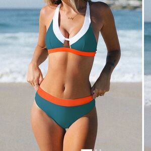 CUPSHE color block bikini (top L, Bottom XL)